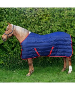 R136B Thomas 250g Stable Rug Sizes 4ft9 to 7ft